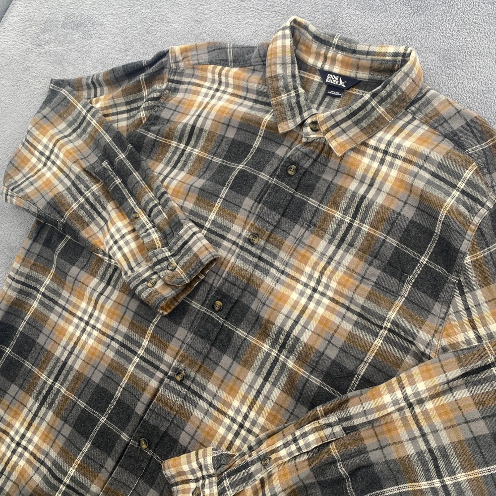 Eddie Bauer Flannel Shirt Mens XXL Gray Tan Plaid Long Sleeve Cotton EB004777